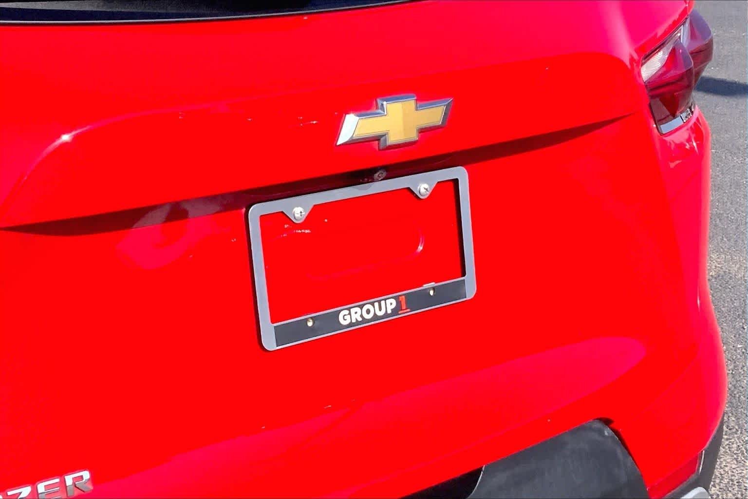 Used 2022 Red Hot Chevrolet LT image 31