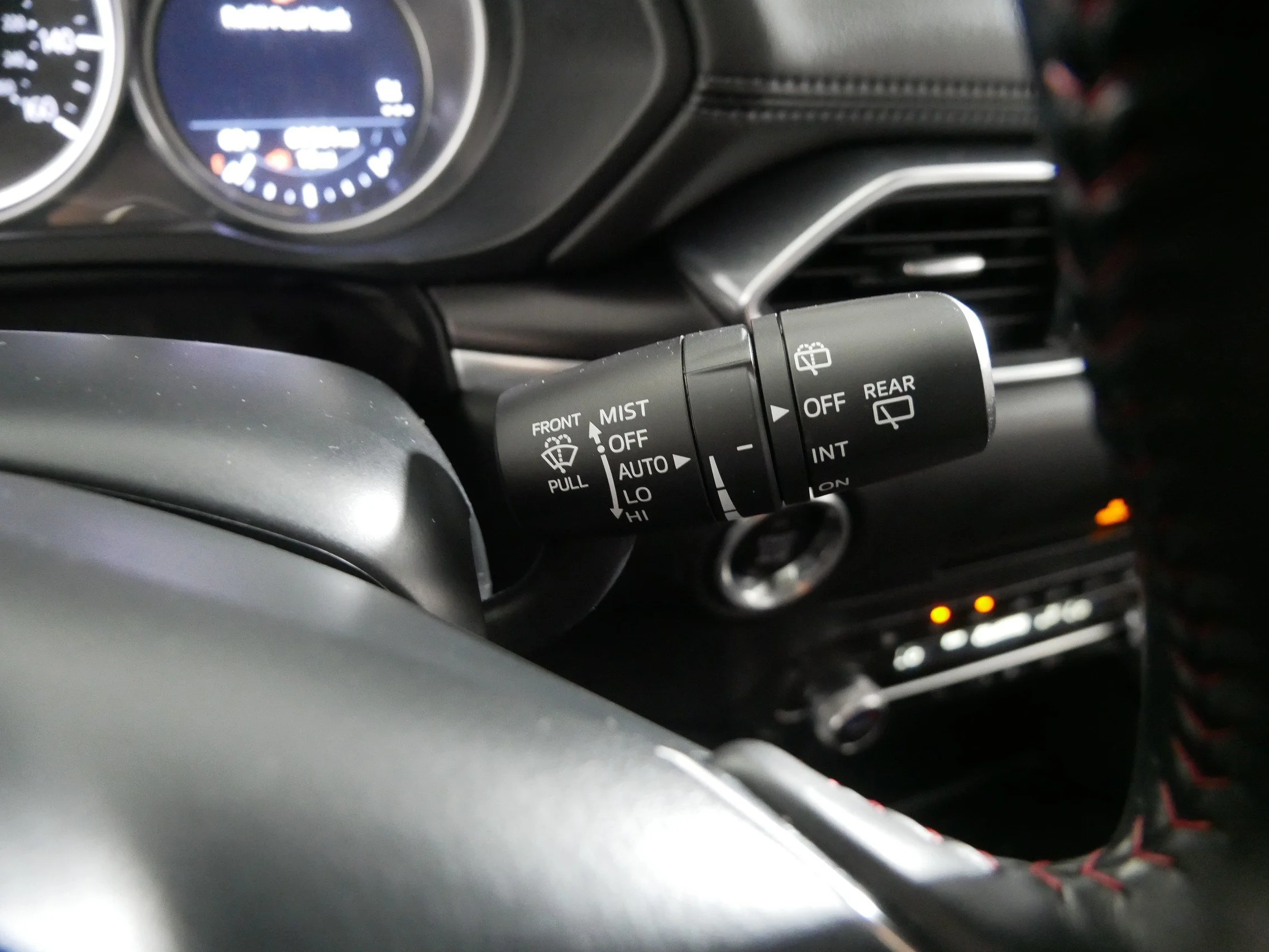 Used 2025 Polymetal Gray Metallic Mazda 2.5 S Carbon Edition image 32