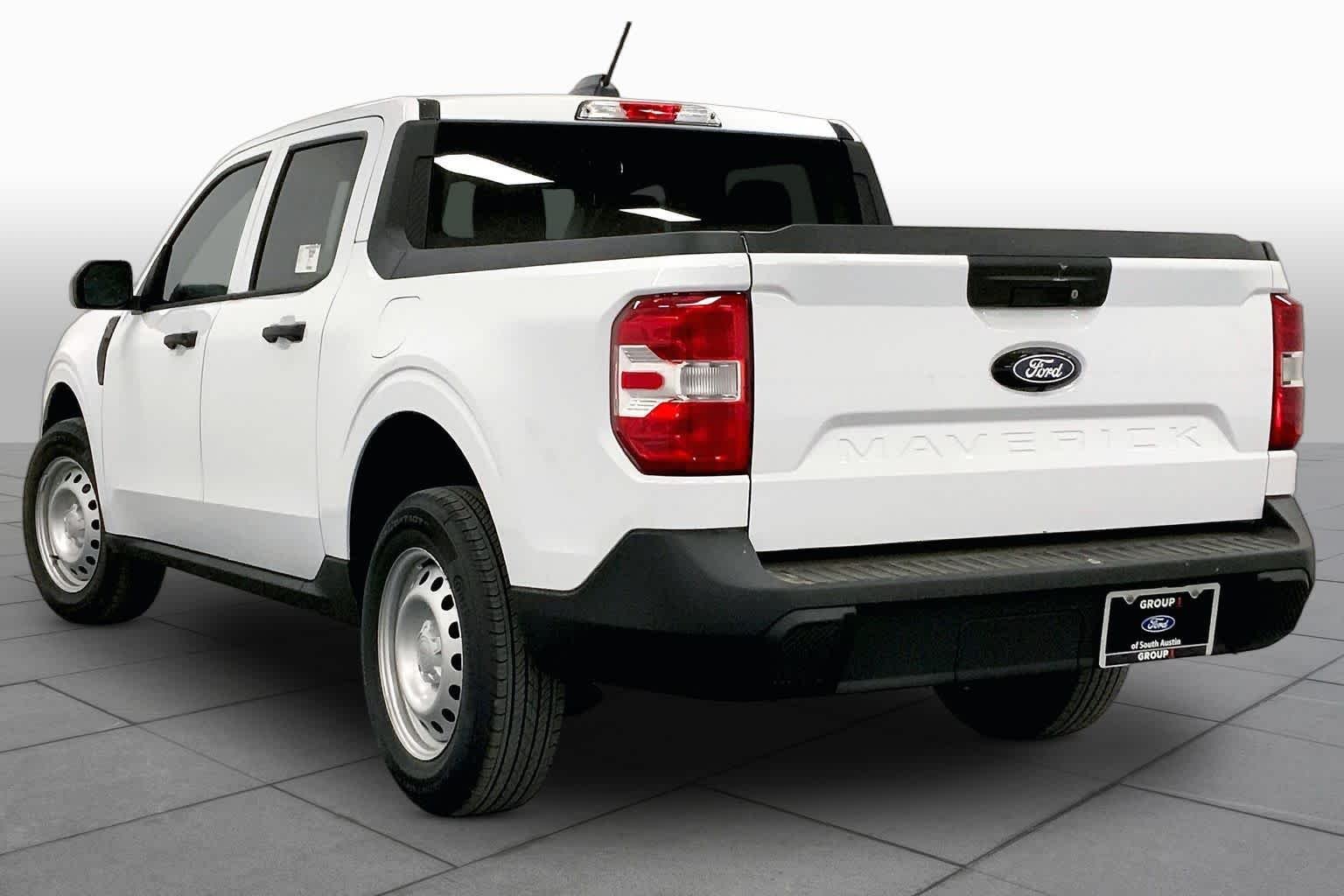 New 2026 Oxford White Ford XL image 11