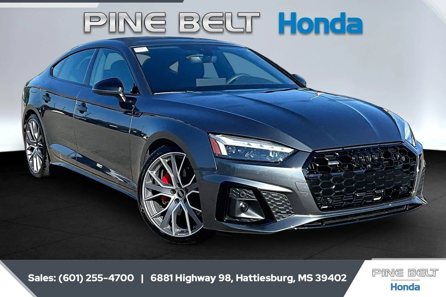 Used 2025 Daytona Gray Pearl Effect Audi S line Premium Plus image 1