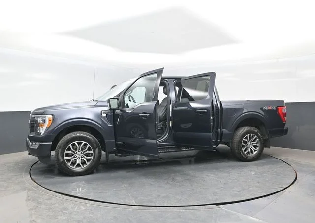 Certified Used 2021 Smoked Quartz Metallic Tinted Clearcoat Ford Lariat image 60