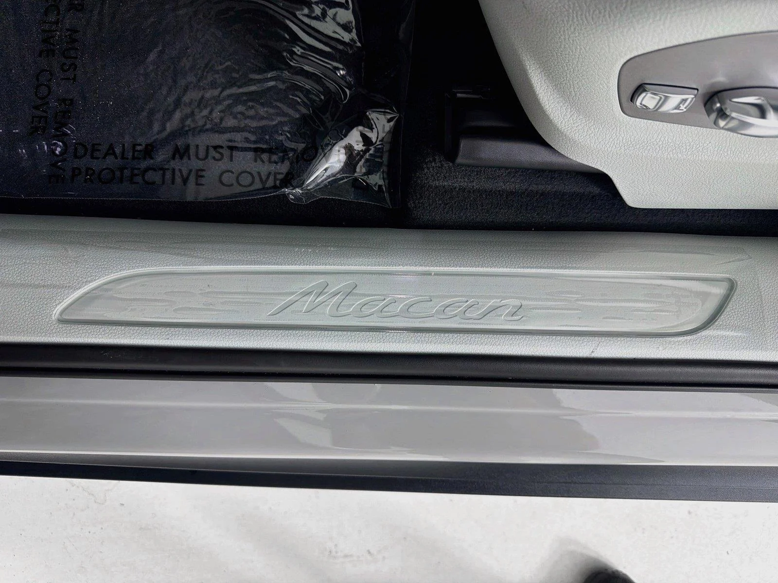 New 2026 Chalk Porsche  image 11