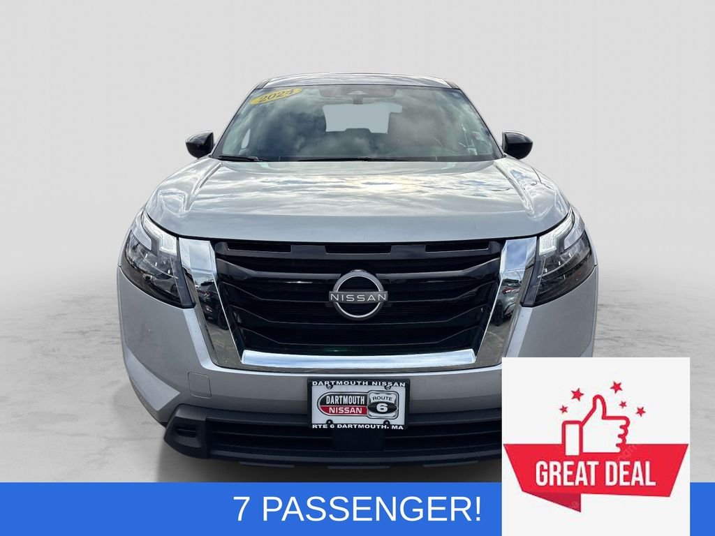 Used 2024 Silver Nissan S image 8