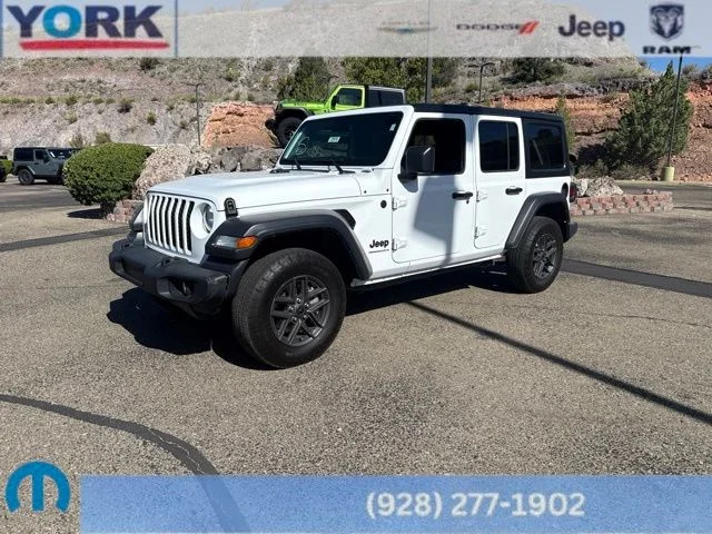 Used 2024 White Jeep Sport S image 1