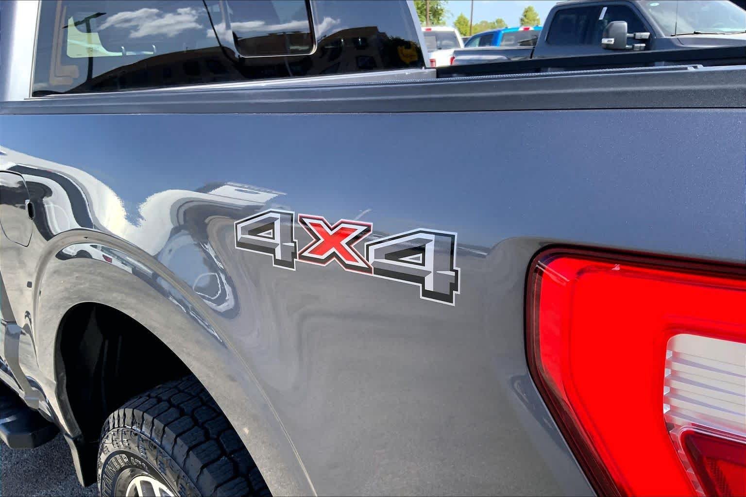 Certified Used 2021 Carbonized Gray Metallic Ford LARIAT image 10