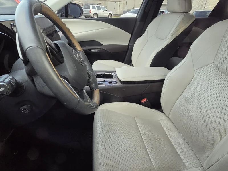 Used 2024 WHITE LEXUS RX 350 FWD image 9