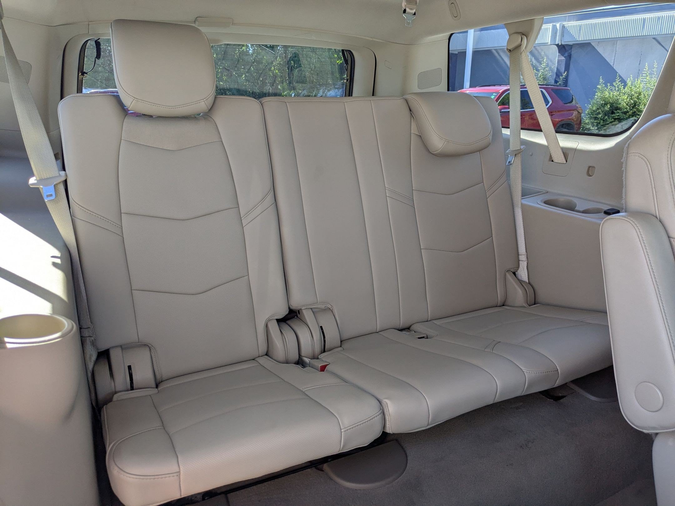 2020 Cadillac Escalade ESV Luxury - Photo 29