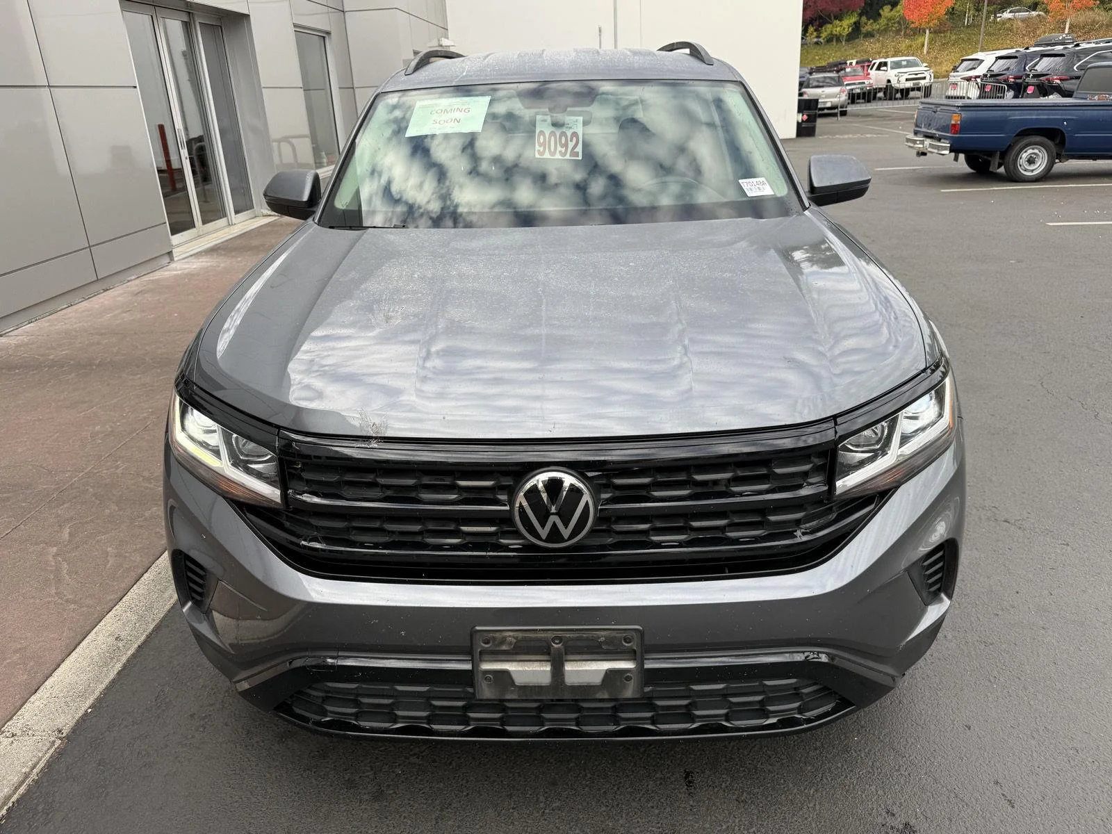 Used 2022 Platinum Gray Metallic Volkswagen 2.0T SE image 8