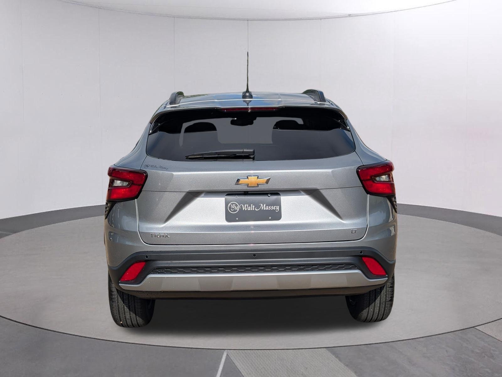New 2026 Sterling Gray Metallic Chevrolet LT image 4