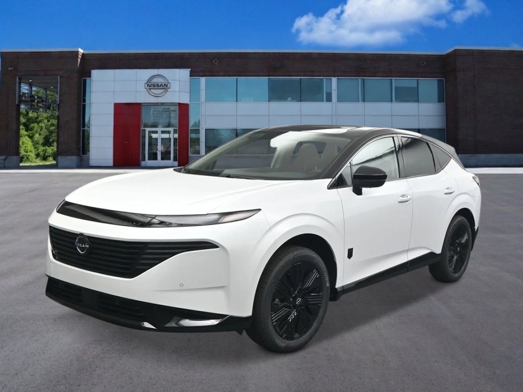 New 2027 Everest White Pearl Tricoat/Super Black Nissan Dark Armor image 1