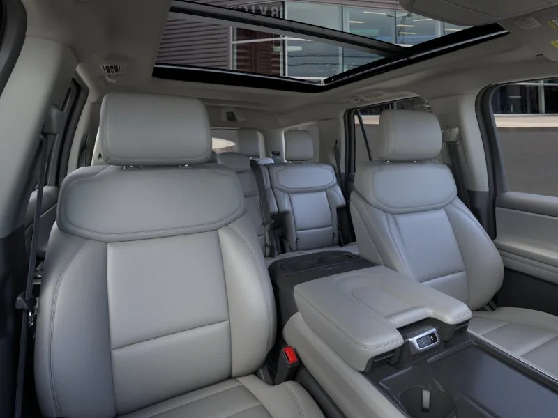 New 2026 Glacier Gray Metallic Tri-Coat Ford Active image 34