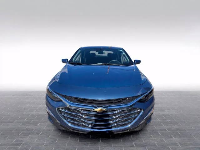 Used 2025 Blue Chevrolet LS image 2