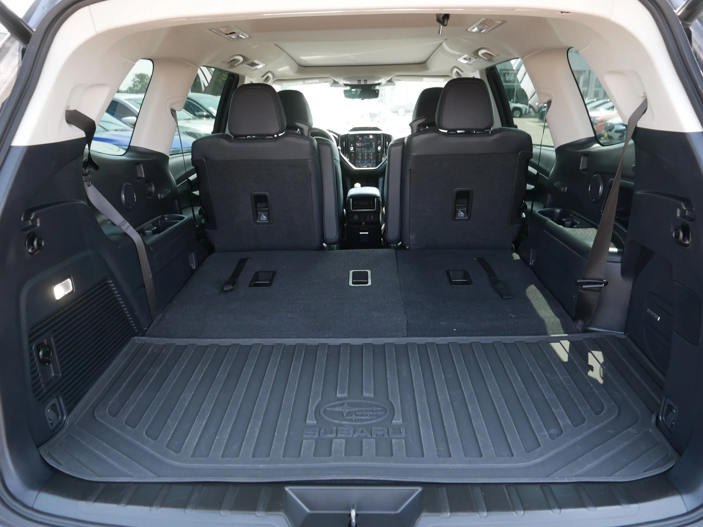 Used 2025 Magnetite Gray Metallic Subaru Onyx Edition Touring image 18