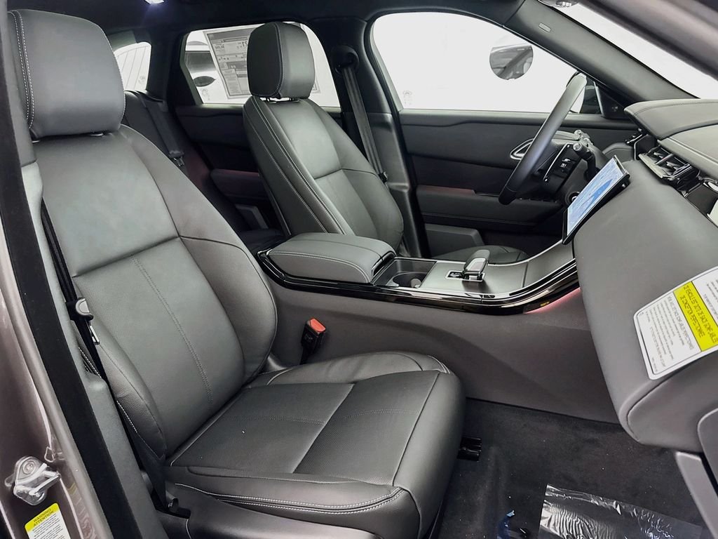 New 2026 Charente Grey Land Rover Belgravia Edition image 29