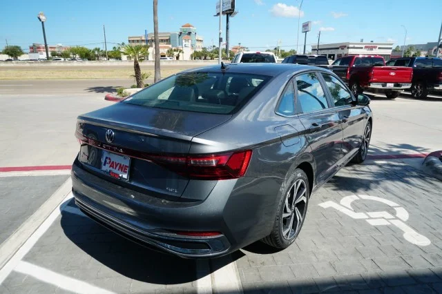 New 2026 Platinum Gray Metallic Volkswagen SEL image 7