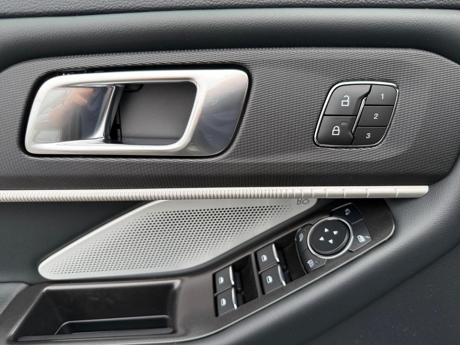 New 2026 Marsh Gray Ford Tremor® image 27