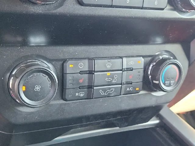 2020 Ford F-150 XLT - Photo 40