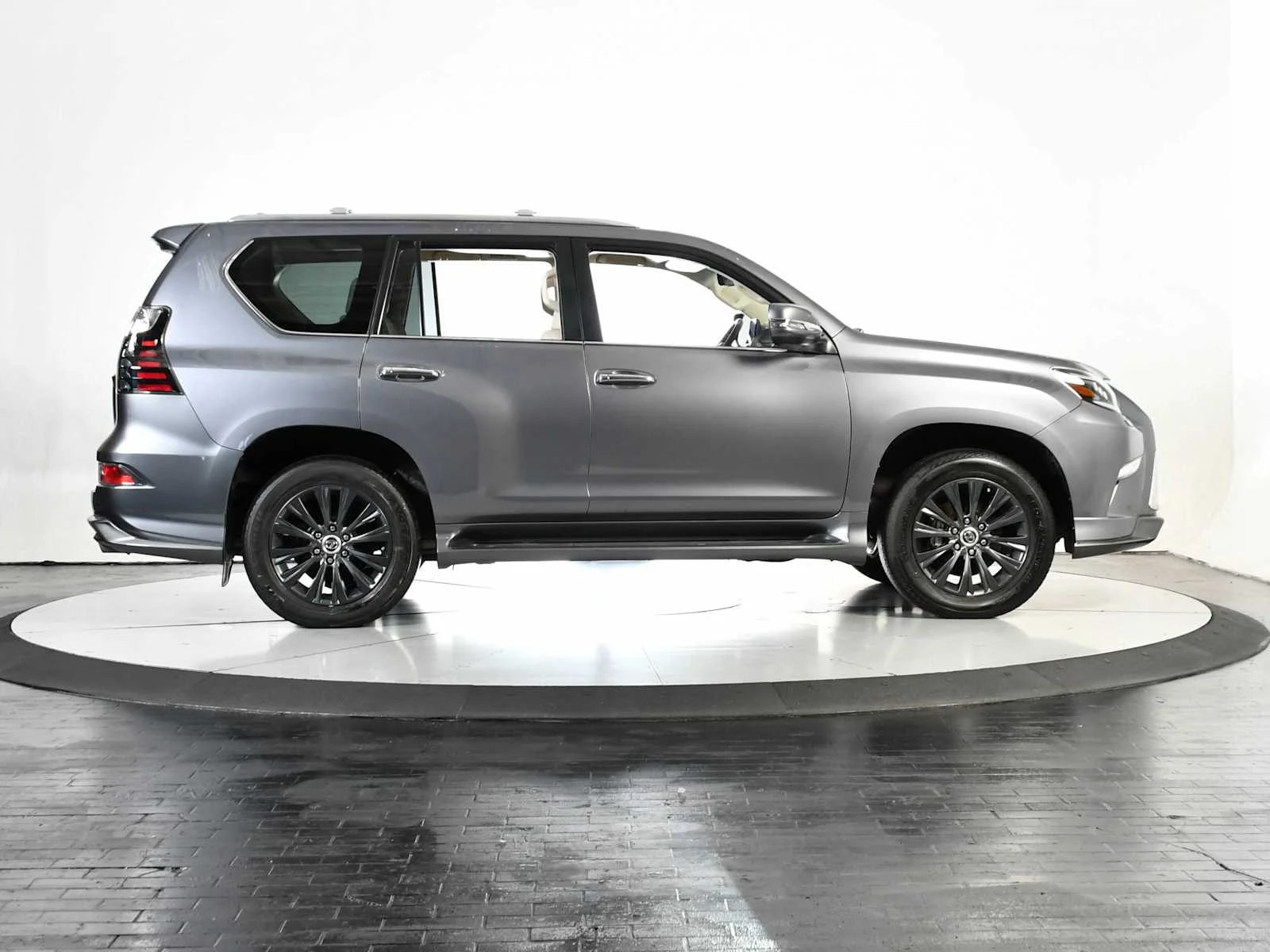 Certified Used 2023 Nebula Gray Pearl Lexus Luxury image 8
