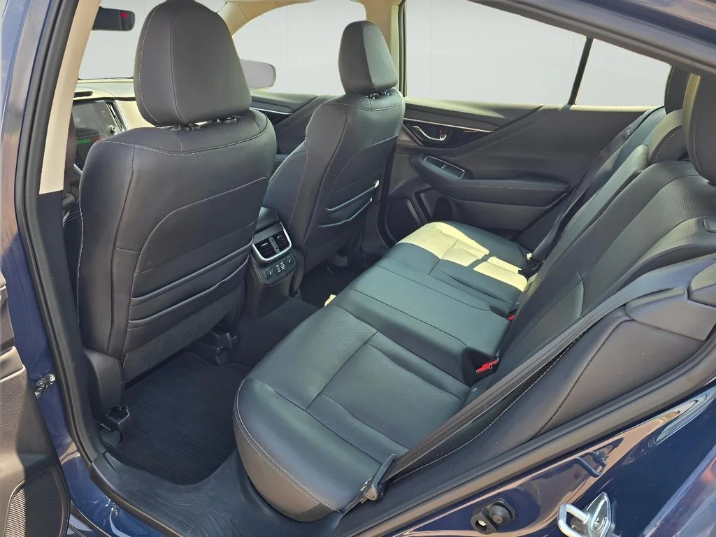 Used 2023 Cosmic Blue Pearl Subaru Limited image 12