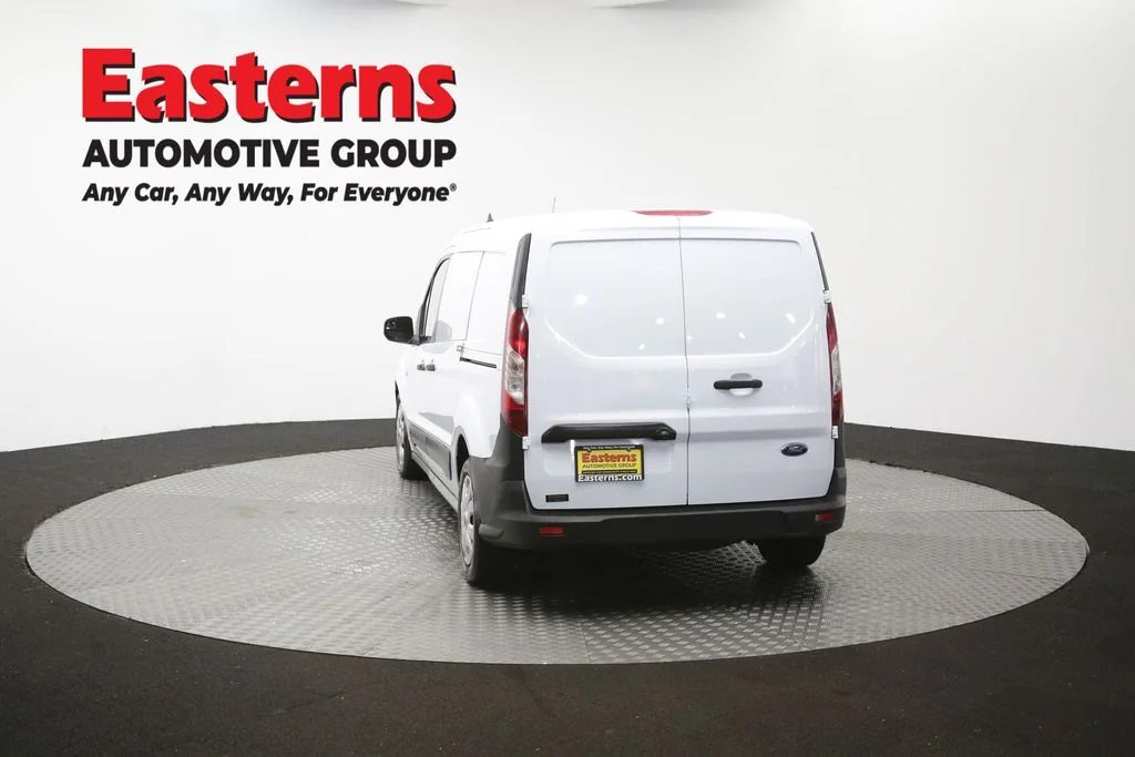 Used 2019 White Ford XL image 38