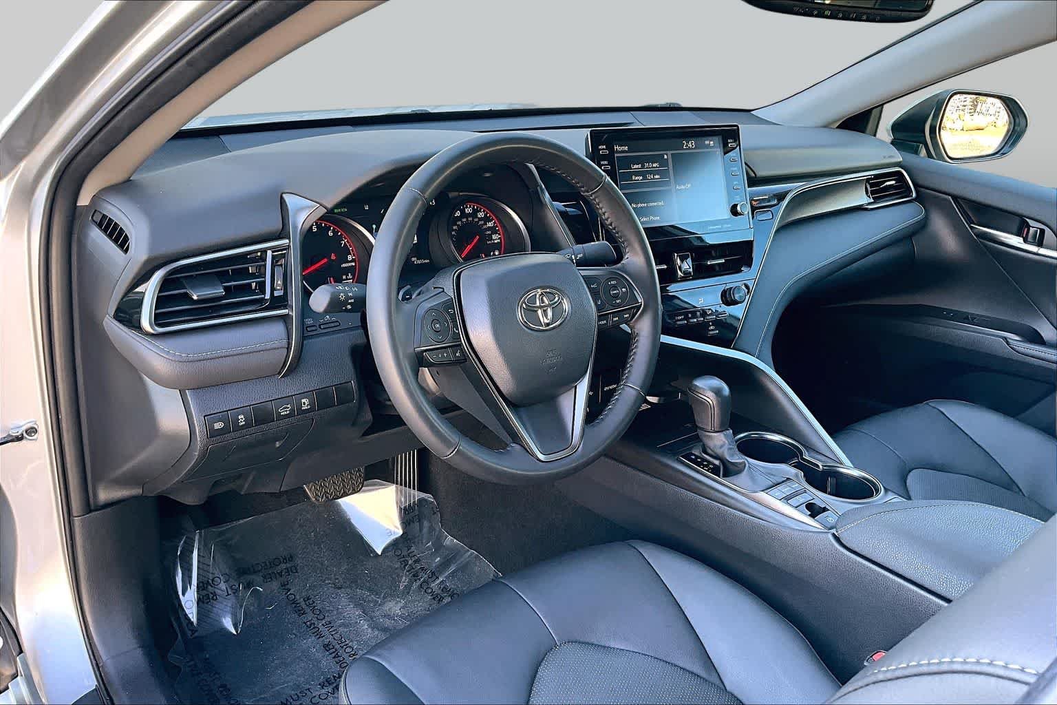 2024 Toyota Camry XSE - Photo 16