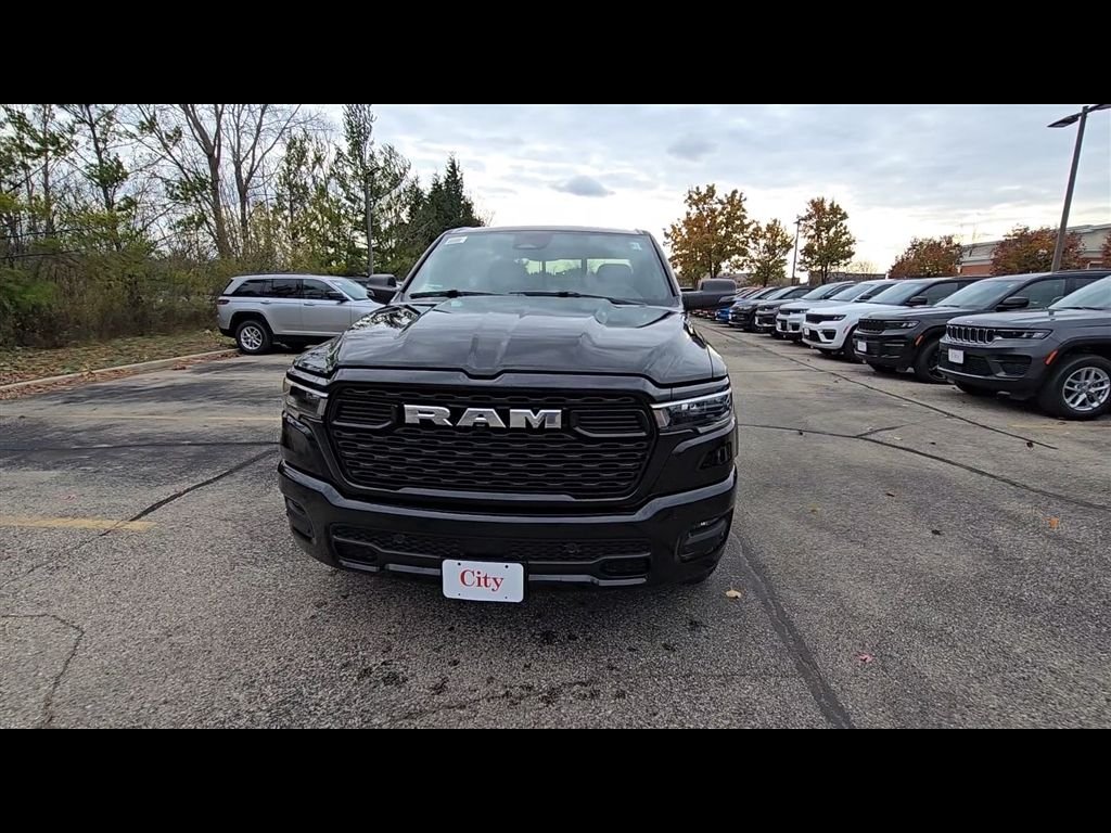 New 2026 Diamond Black Crystal Pearl-Coat Exterior Paint RAM Big Horn/Lone Star image 3