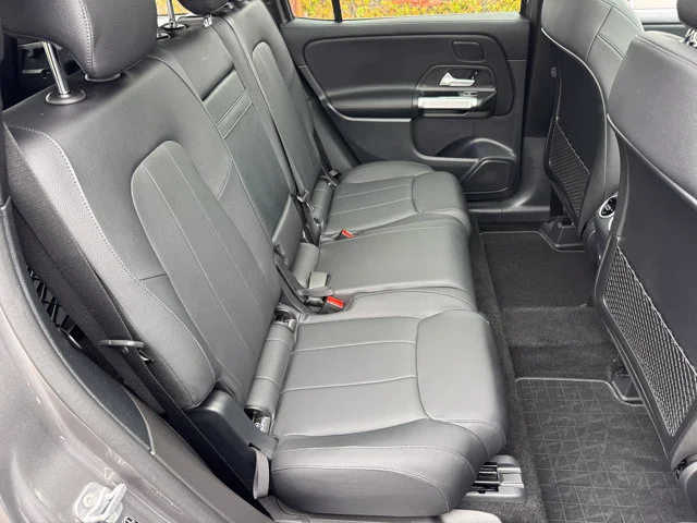 Used 2026 Mountain Grey Metallic Mercedes-Benz GLB 250 image 8