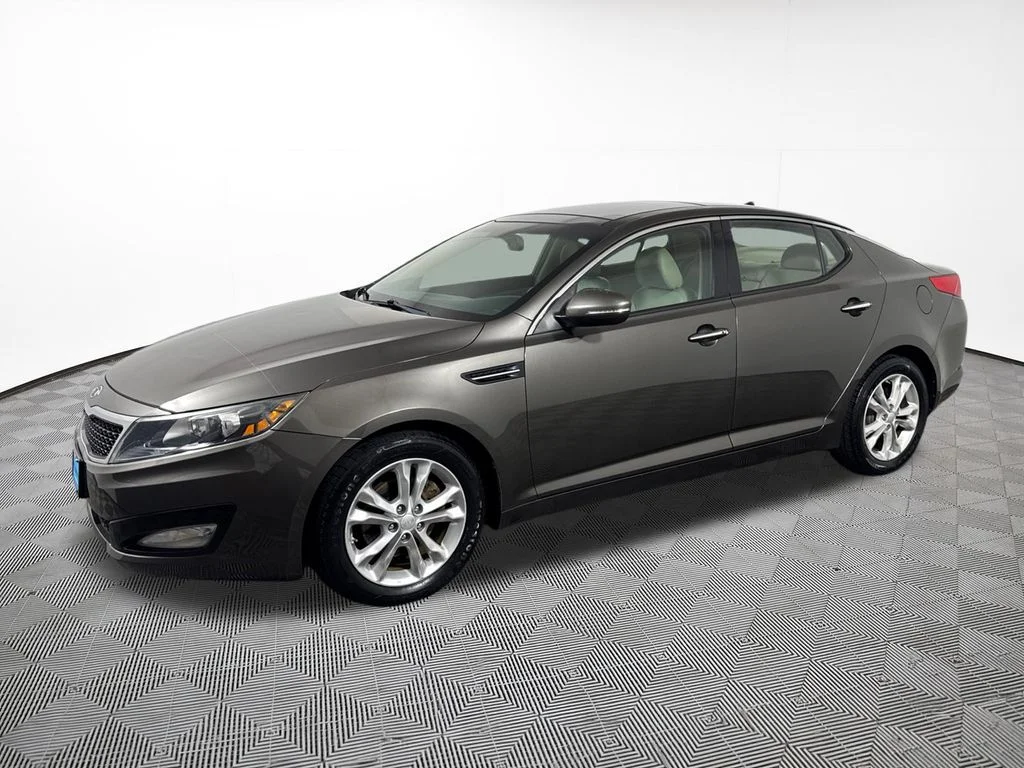 Used 2012 Kia Optima EX with VIN 5XXGN4A76CG078210 for sale in Eau Claire, WI