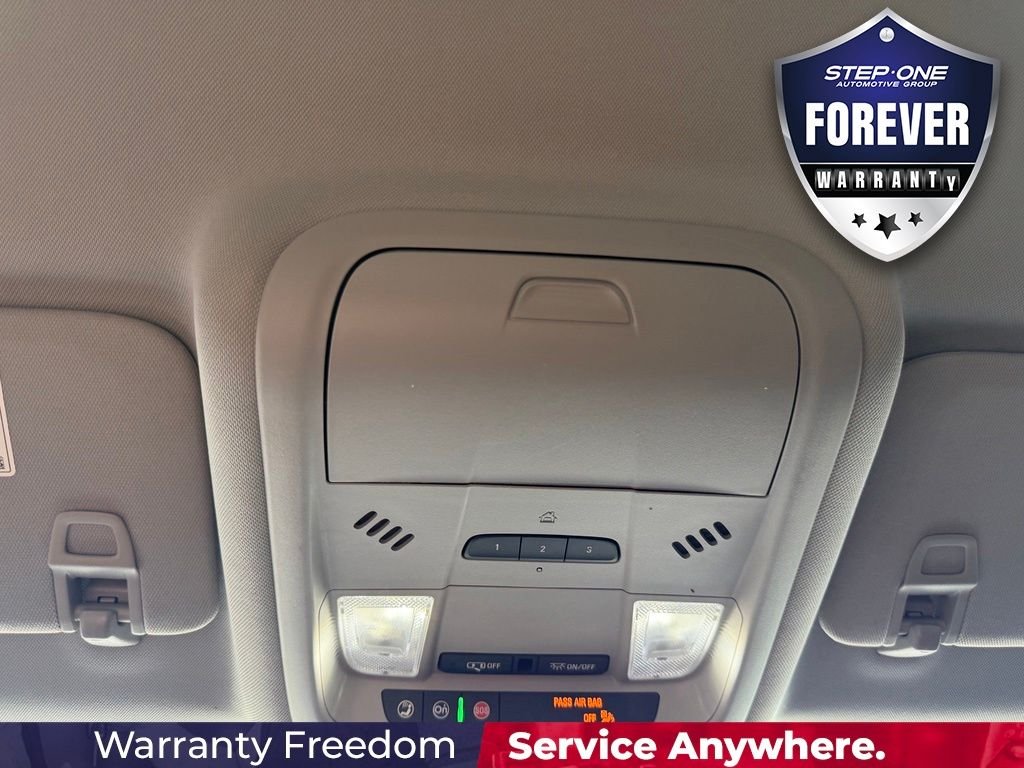 Used 2024 Blue GMC SLT image 25