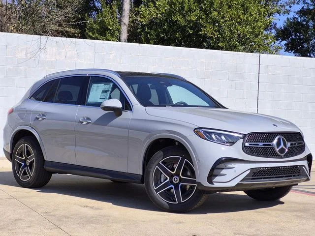 2026 Mercedes-Benz GLC