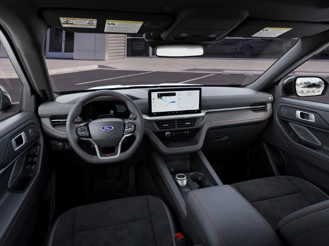 New 2027 Star White Metallic Tri-Coat Ford ST image 9