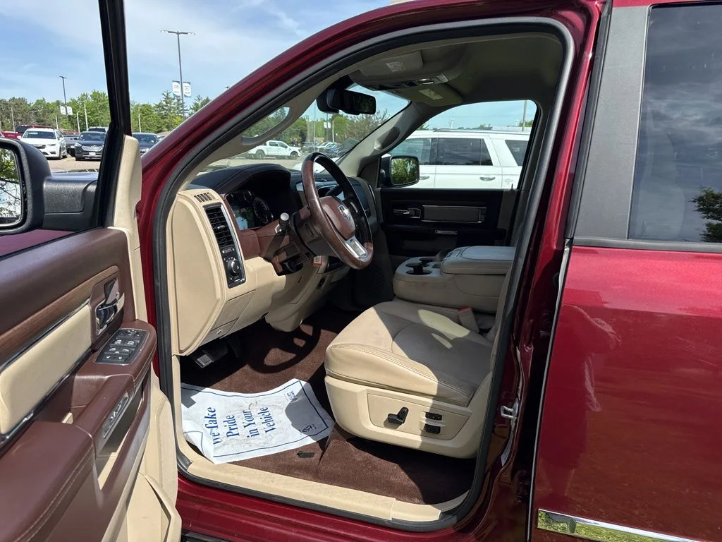 Used 2017 Delmonico Red Pearlcoat Ram Laramie image 12