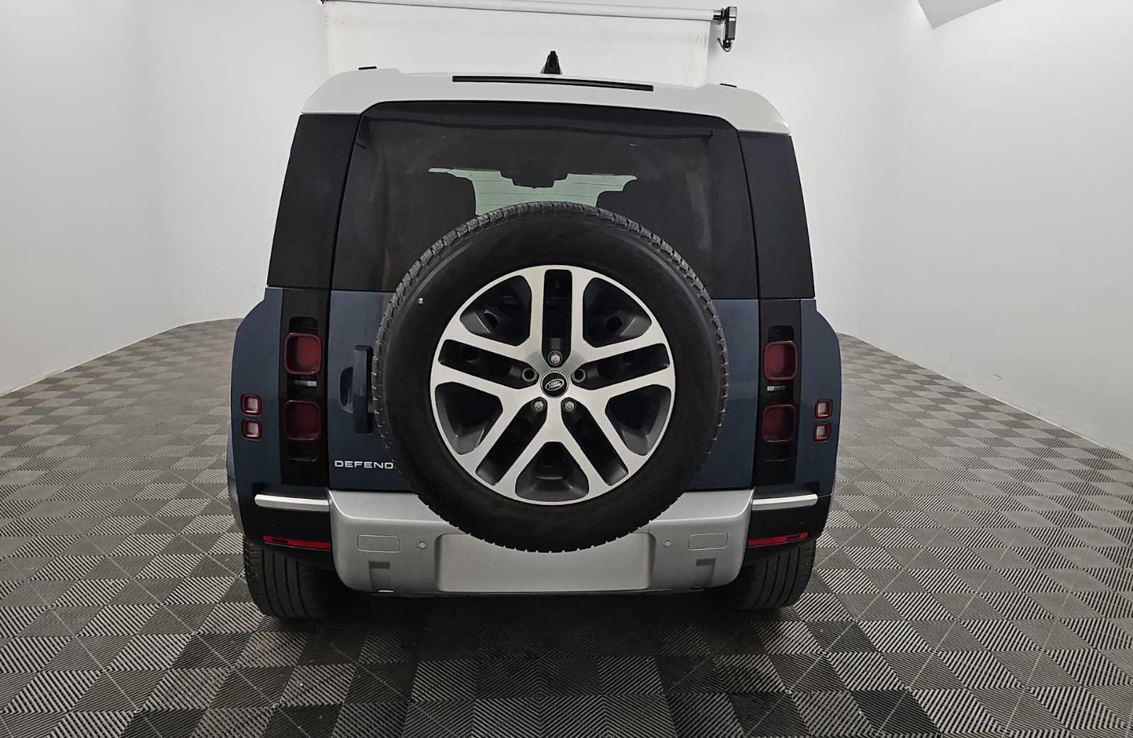 Certified Used 2024 BLUE Land Rover S image 4