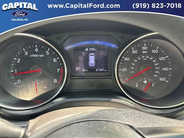 Used 2021 Black Kia LX image 24