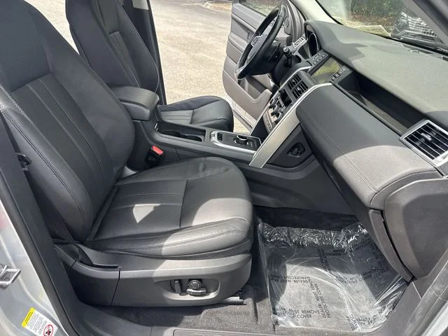 Used 2017  Land Rover HSE image 10