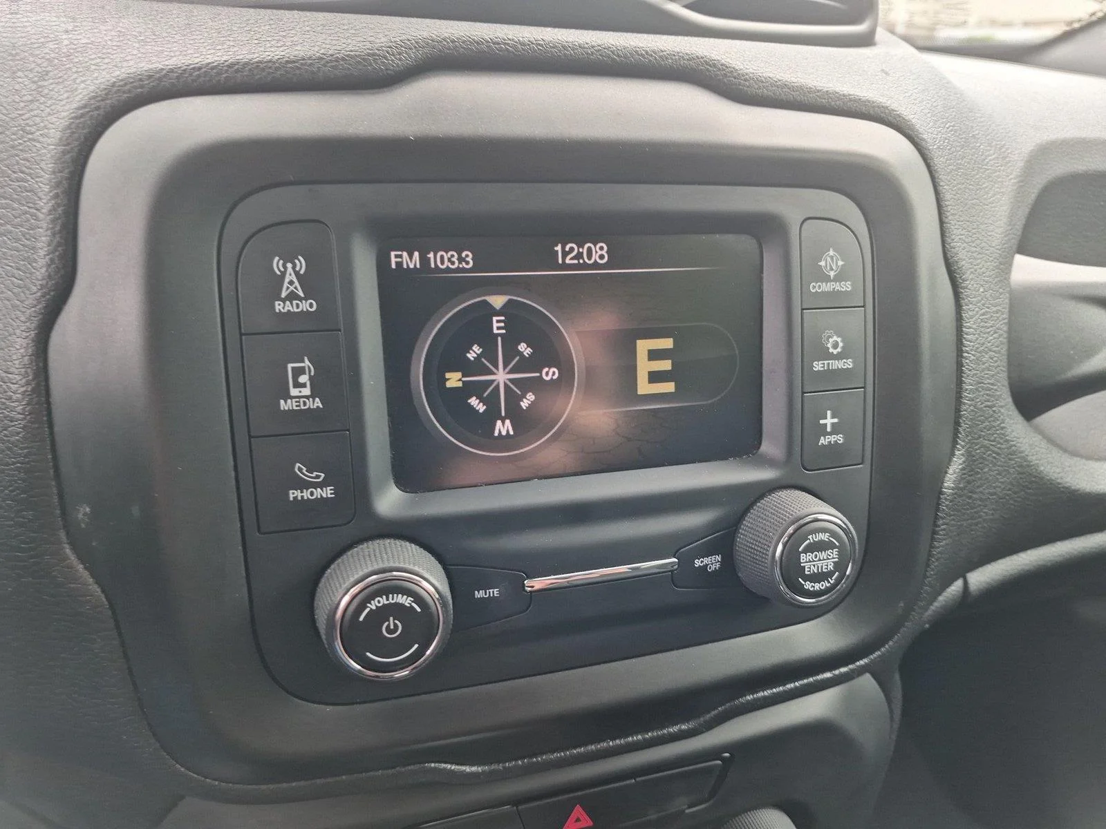 Used 2018 Glacier Metallic Jeep Sport image 26