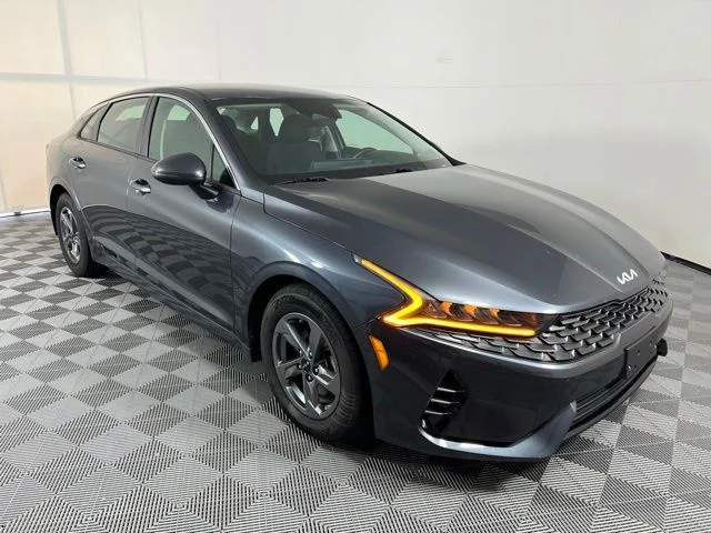 2022 Kia Optima LXS FWD's photo