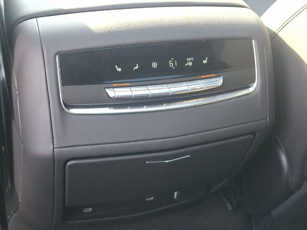 2022 Cadillac Escalade Sport - Photo 12