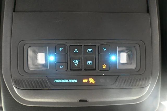 Used 2020 Black Ford Limited image 27