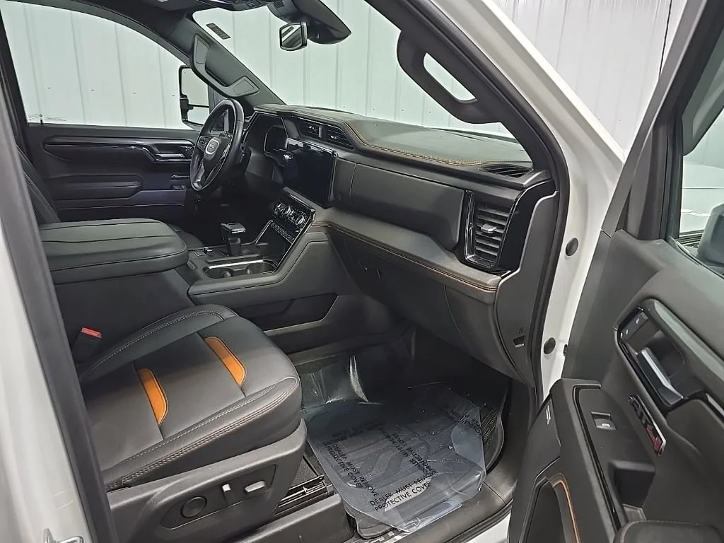 Used 2023 Summit White GMC AT4 image 15