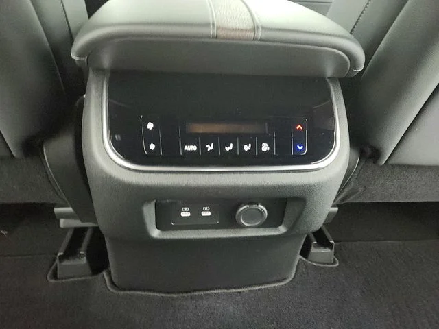 Used 2025 Black Nissan SL image 37