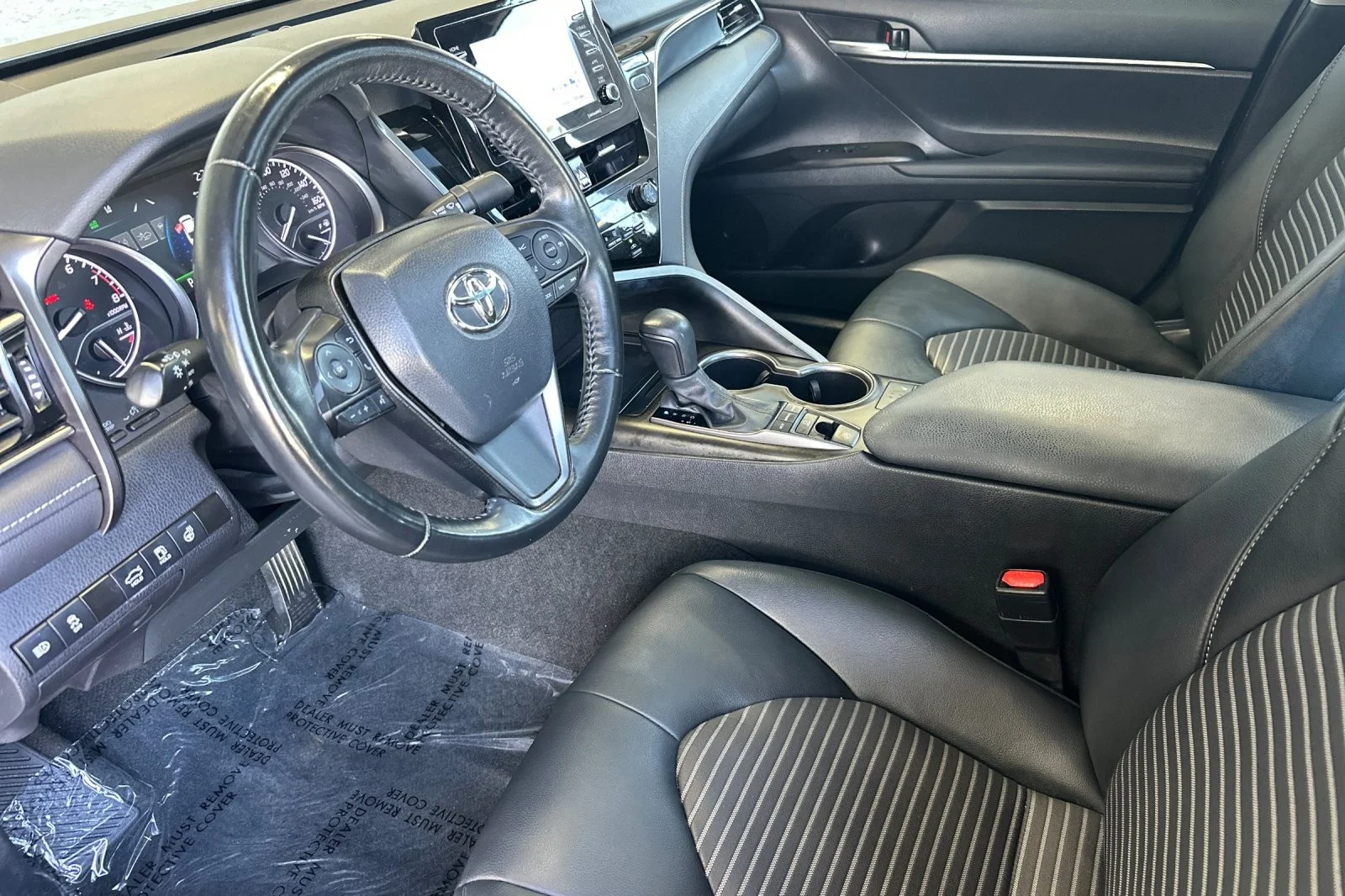 Certified Used 2024 PRE DAWN MICA Toyota SE image 9