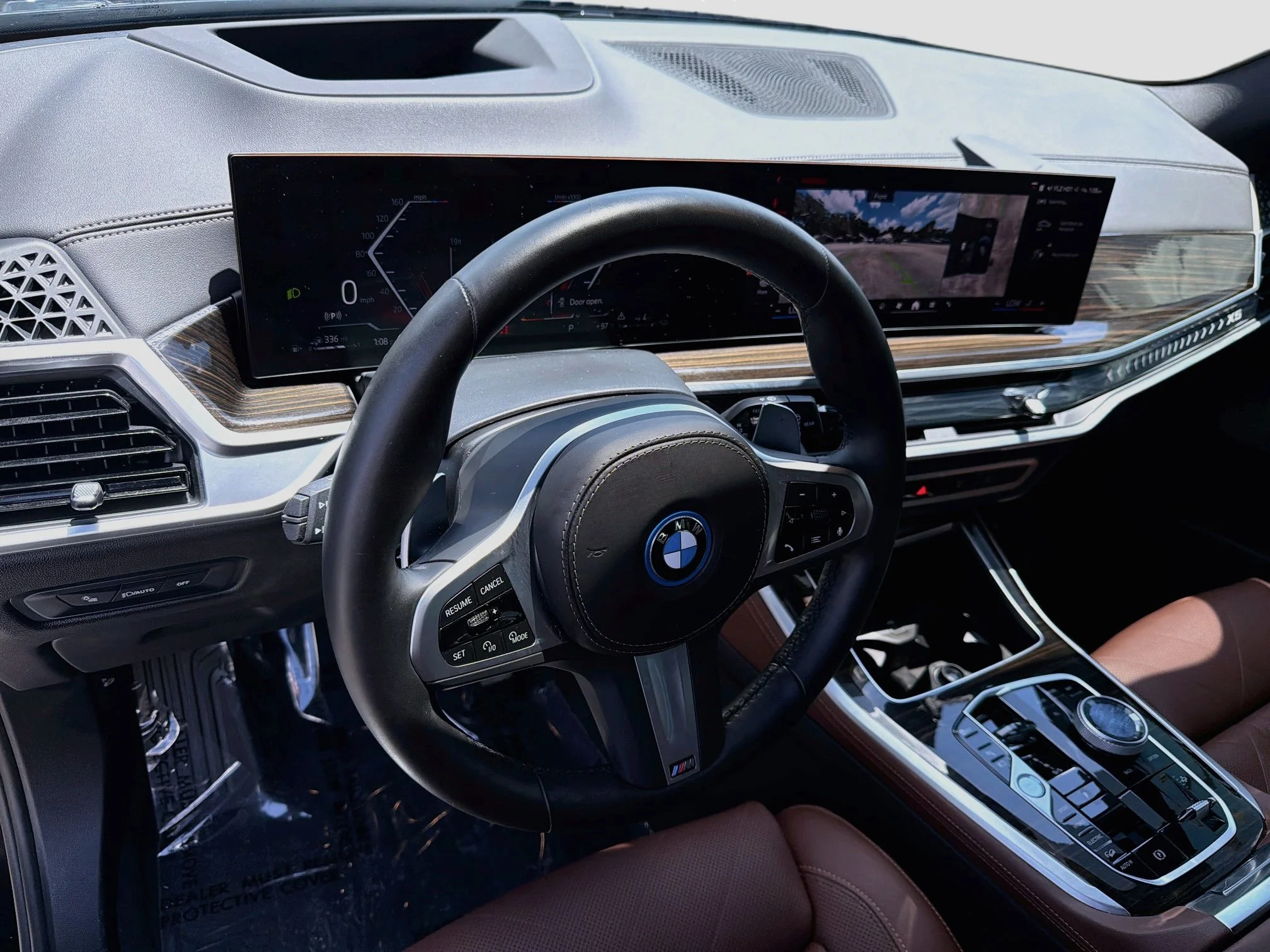 Used 2025 Black Sapphire Metallic BMW xDrive50e image 26