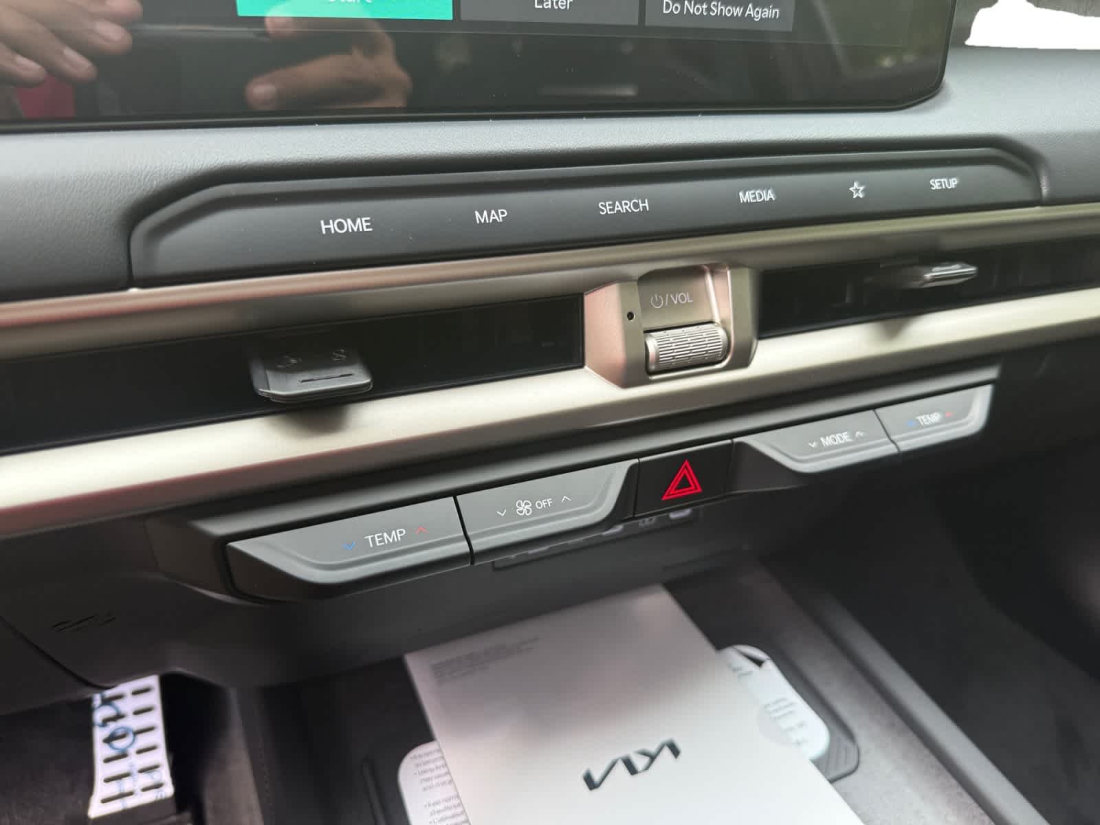 New 2027 Ebony Black Kia SX image 17