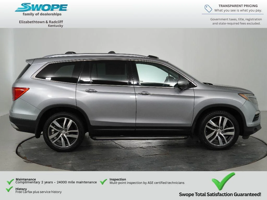 Used 2017 Lunar Silver Metallic Honda Touring image 2