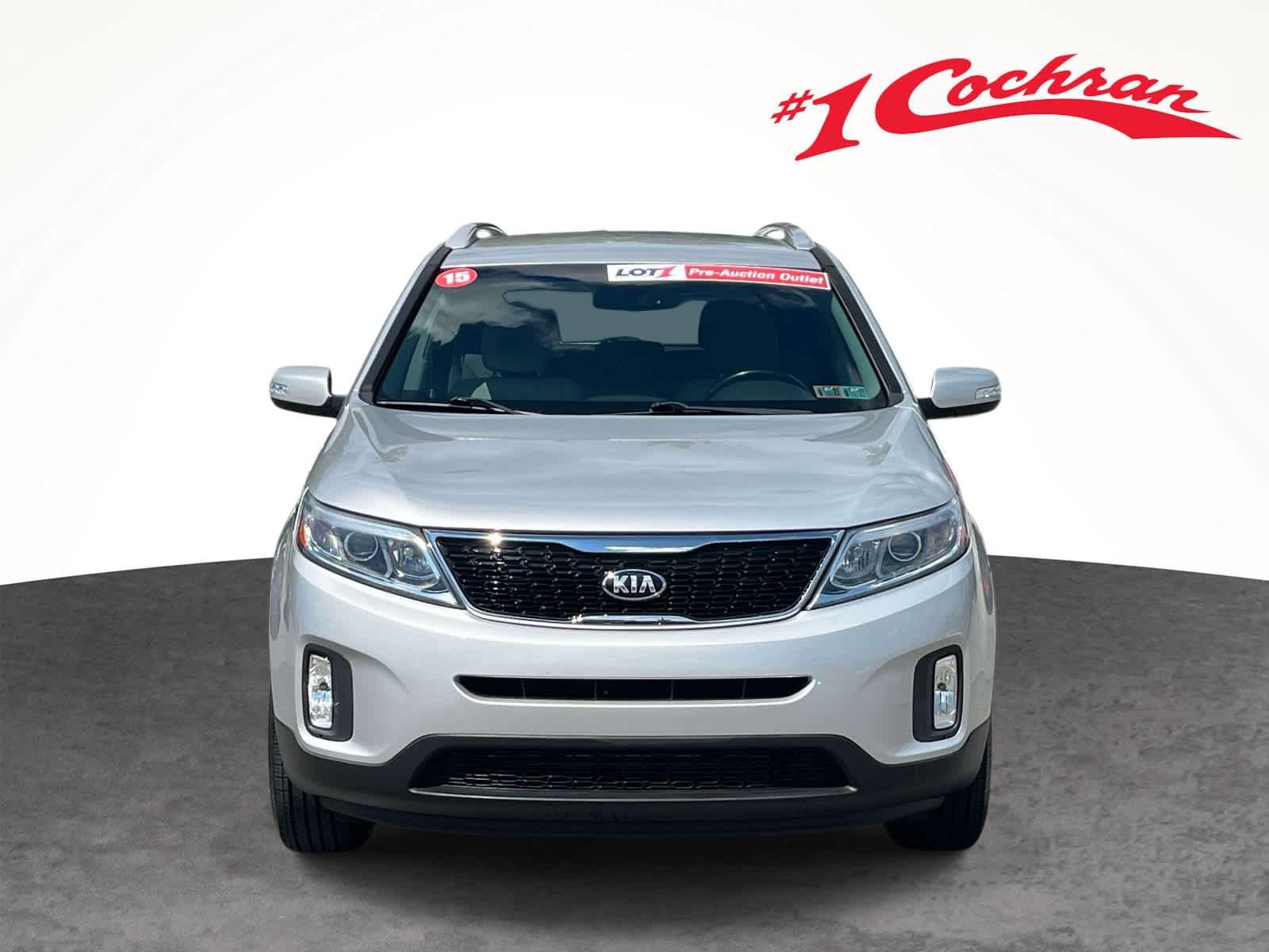 Used 2015 Bright Silver Kia LX image 17
