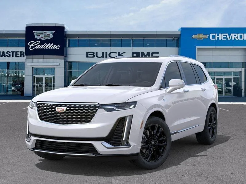 Used 2025  Cadillac Luxury image 6