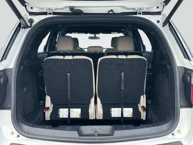 Used 2019 Oxford White Ford XLT image 18