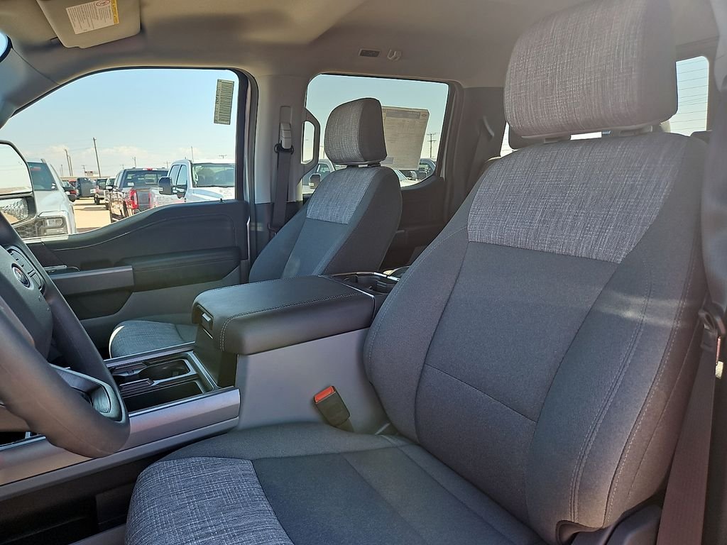 New 2027 Silver Ford F250 4X4 CREW/C image 20