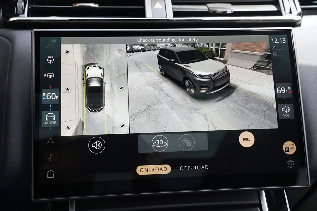 New 2026 Santorini Black Land Rover Belgravia Edition image 29
